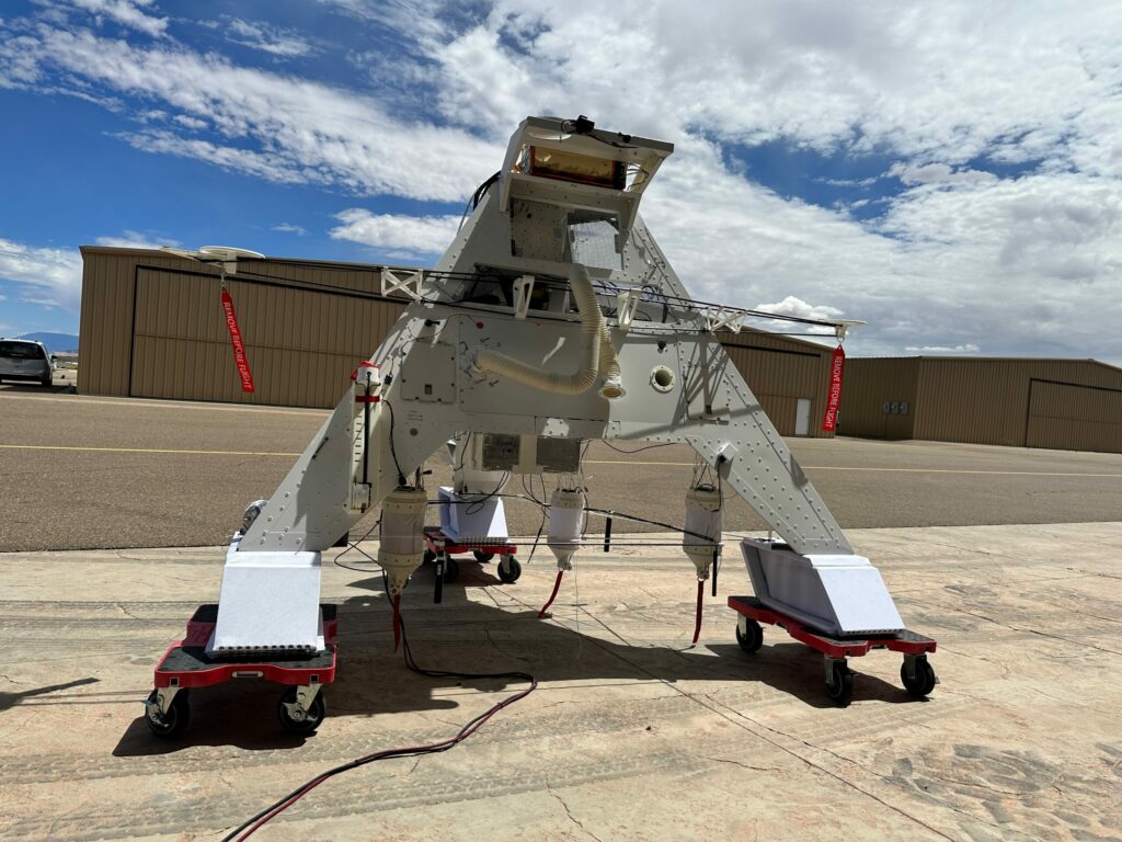 SET Launches ARMAS Dual Monitor Payload With World View